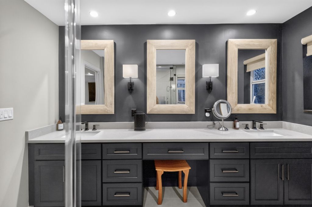 Miami Primary Bath - 130 sqft | Finished