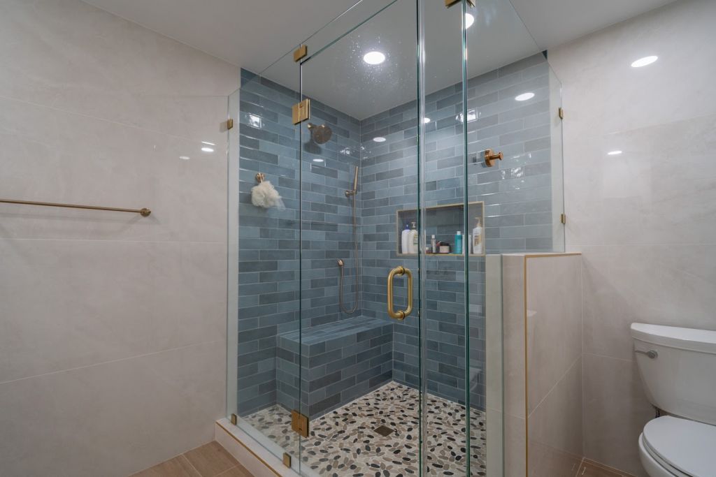 South Miami Primary Bath