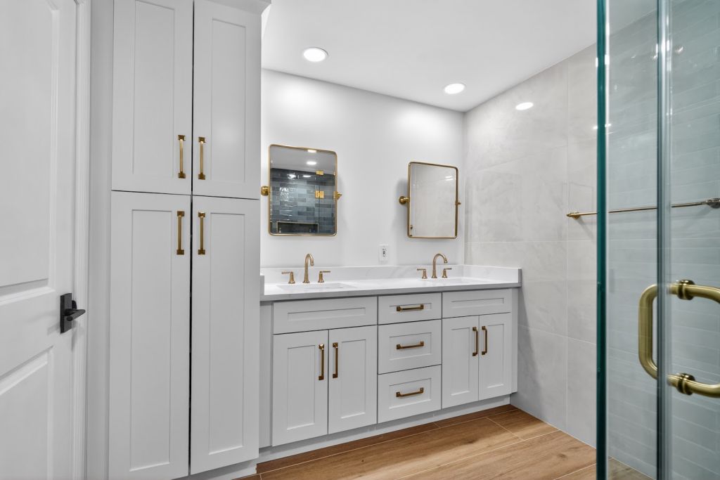 South Miami Primary Bath