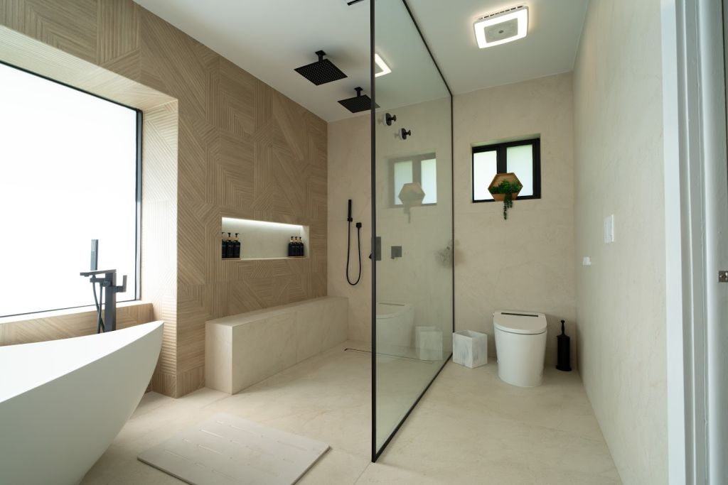 Palmetto Bay Primary Bath