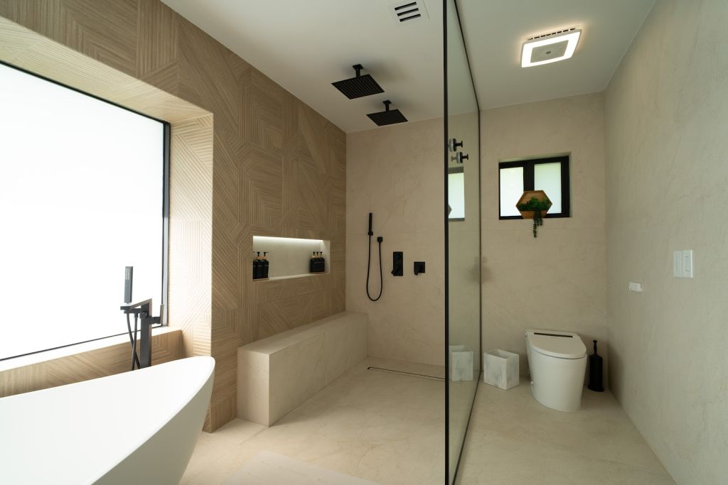Palmetto Bay Primary Bath