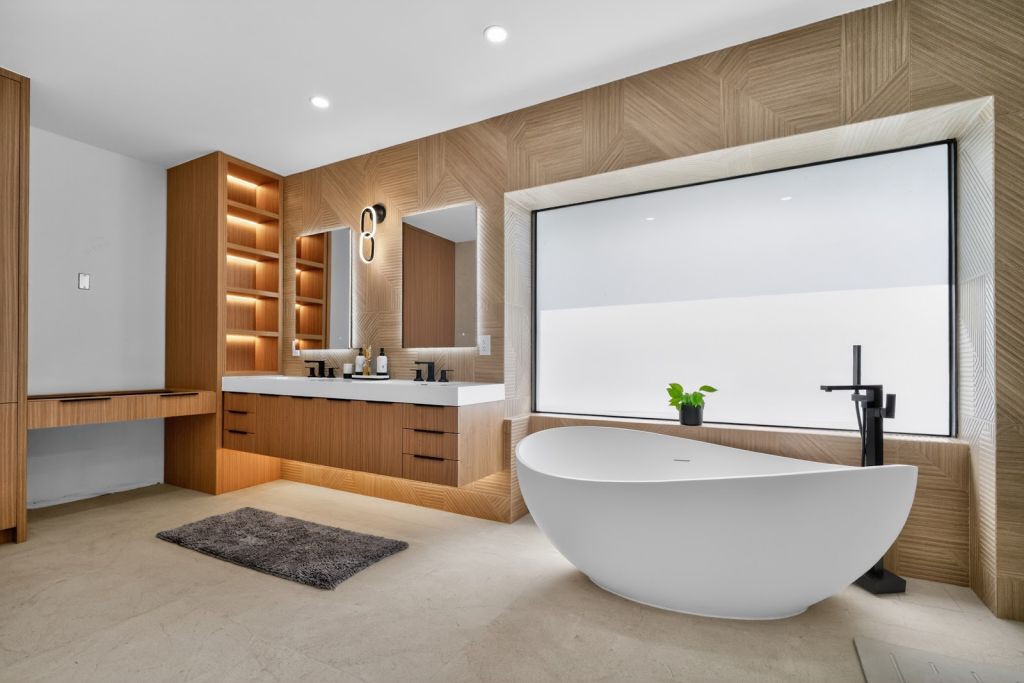 Palmetto Bay Primary Bath