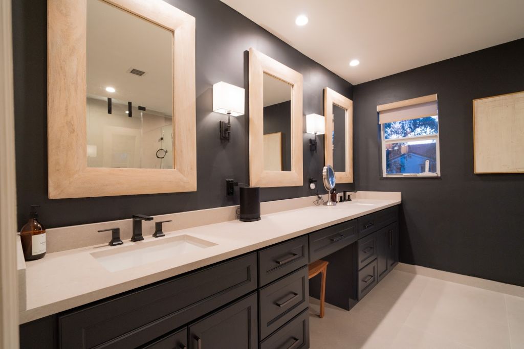 Miami Primary Bath