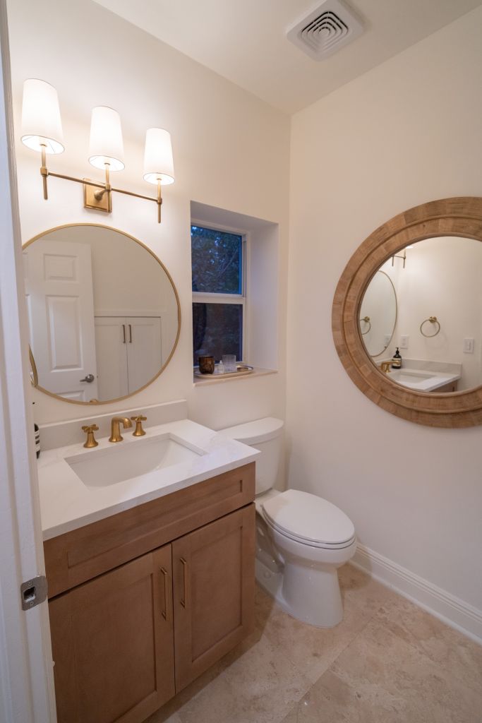 Miami Powder Room