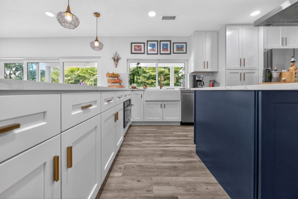 Pinecrest Kitchen